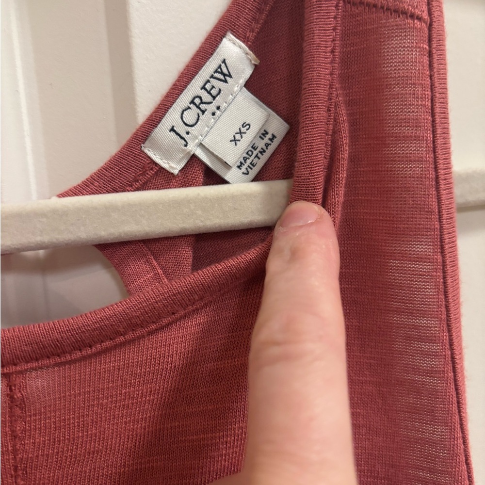 1 hr sale NWOT J crew Women’s Sleeveless  Tank Top - Dusty roast brand new xxs